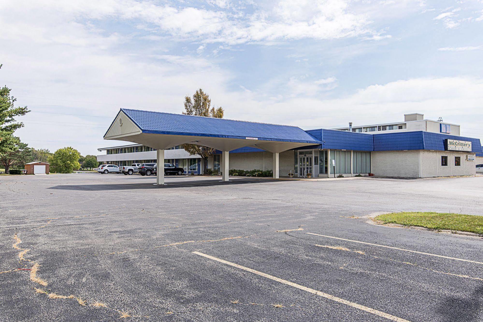 Motel 6-Pekin, IL Bagian luar foto